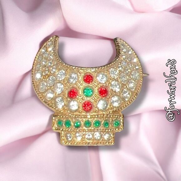 Vintage Shriners Fez Pin with Clear Rhinestone Accents - Picture 8 of 12